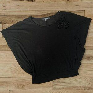 Vintage Forever 21 Y2K black batwing tunic 🖤 lovely knit top size medium